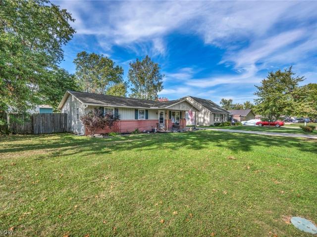 House for sale in Lorain, Lorain County