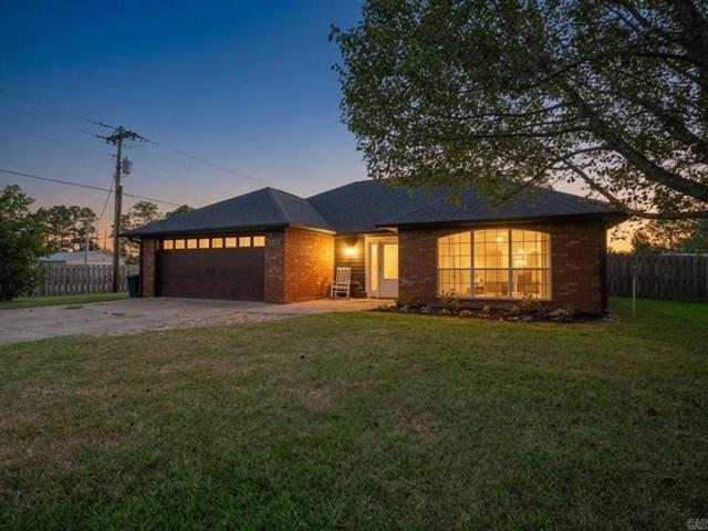 House for sale in Ark