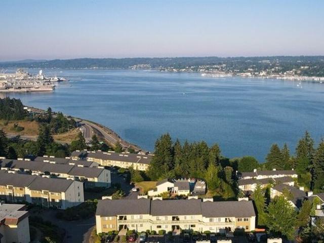 Condo for sale in Bremerton, Kitsap County