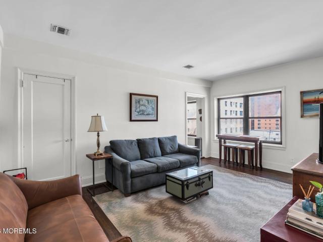 Condo for sale in Monmouth, New Jersey