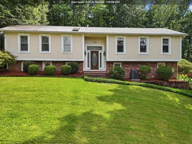 House for sale in Indian Lake Estates, Pelham