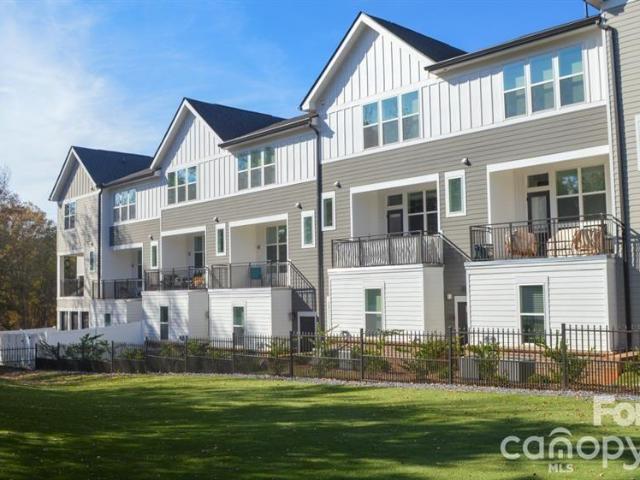 Property for rent in Pineville, Mecklenburg County