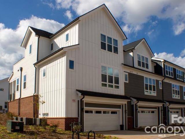 Property for rent in Pineville, Mecklenburg County