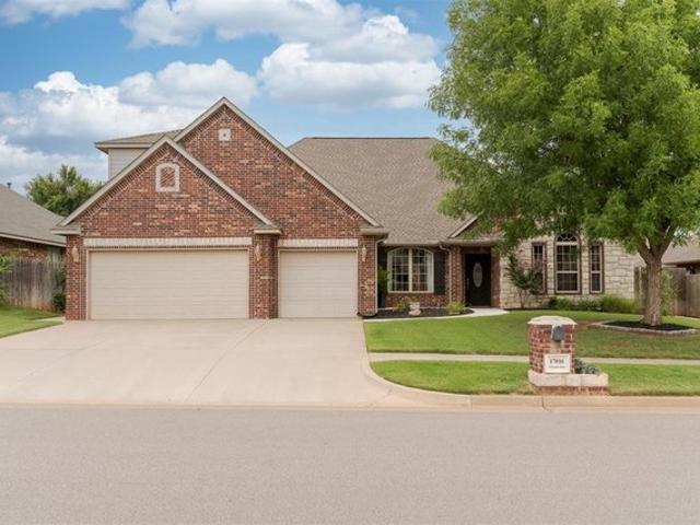 House for sale in Edmond, Oklahoma