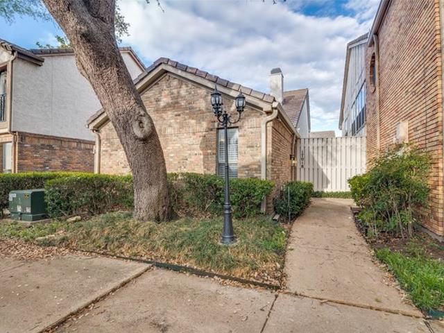 House for sale in Addison, Texas