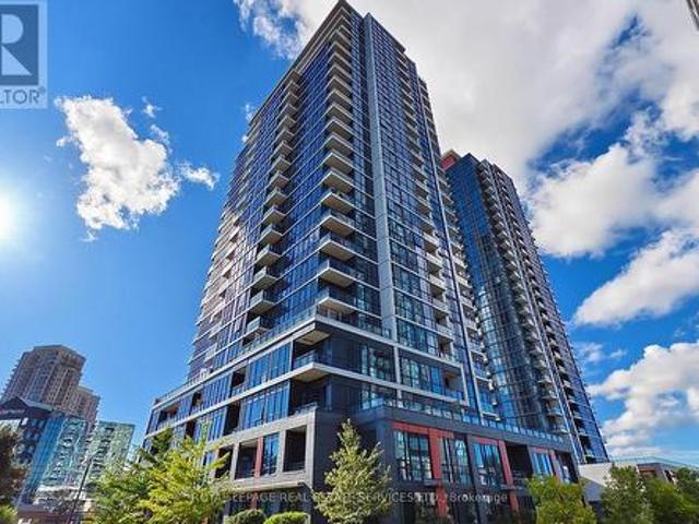 Condo for sale in Pinnacle Uptown Crystal Condos, Mississauga
