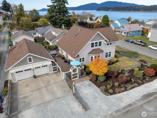 House for sale in Anacortes, Washington