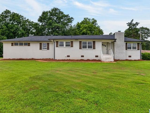 House for sale in Alpine, Alabama