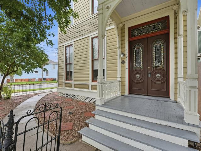 House for sale in Galveston, Texas