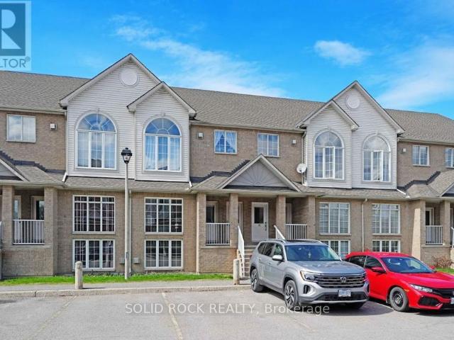 Townhouse for rent in Mulhurst Bay, Ontario
