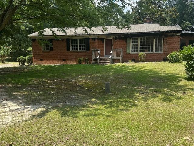 House for sale in Aberdeen, North Carolina