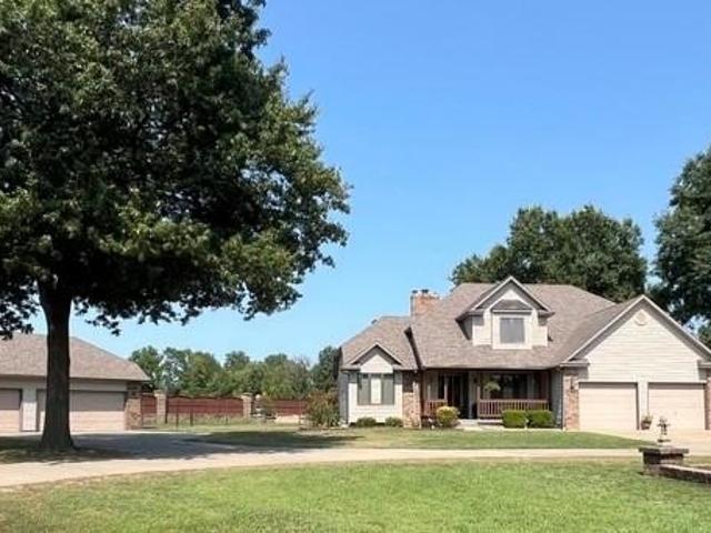 House for sale in Kansas
