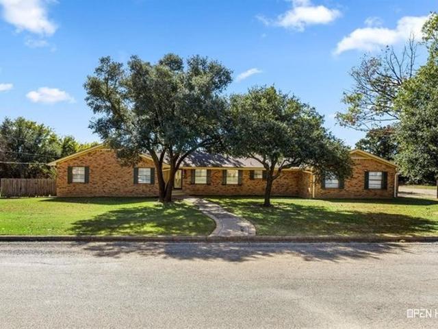 House for sale in Henrietta, Clay County