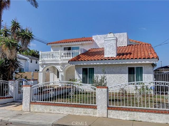 House for sale in Area 151, Manhattan Beach