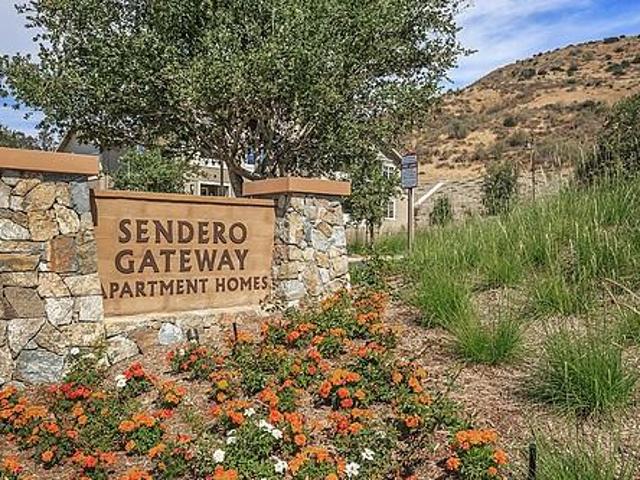 Apartment for rent in California