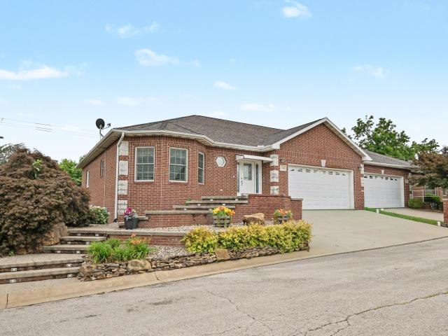 Townhouse for sale in Neosho, Missouri
