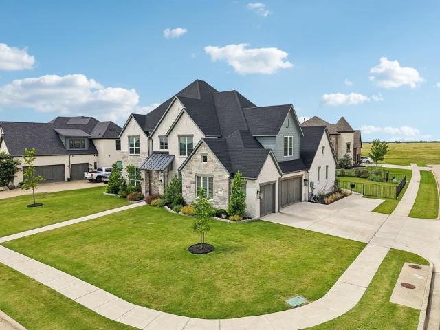 House for sale in Gunter, Texas