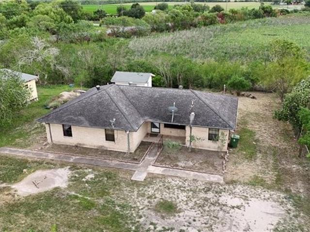 House for sale in Cameron, Texas