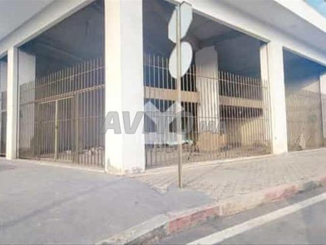 Local commercial vente à Anfa, Gharb-Chrarda-Beni Hssen