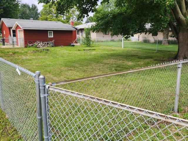 House for sale in Whiteside, Illinois