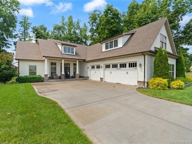 House for sale in Henryville, Indiana