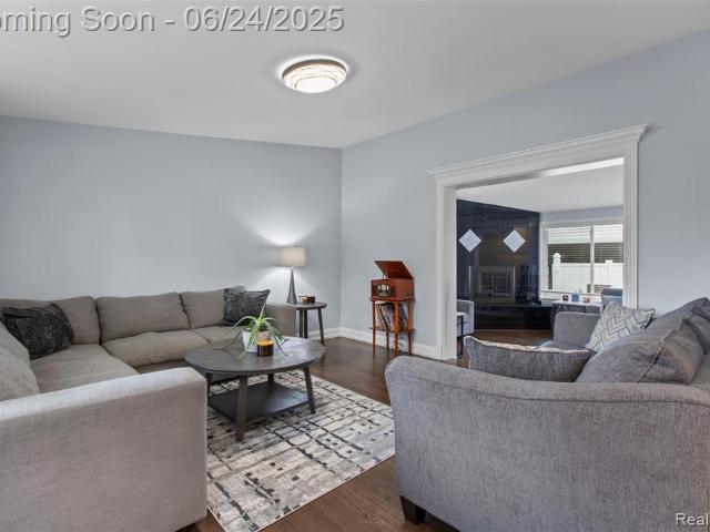House for sale in Madison Heights