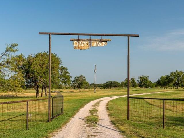 Farm for sale in Lometa, Lampasas County