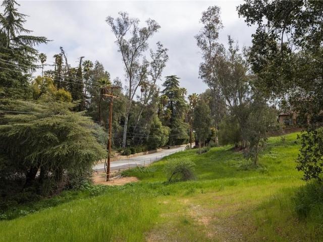 Land for sale in Redlands, California