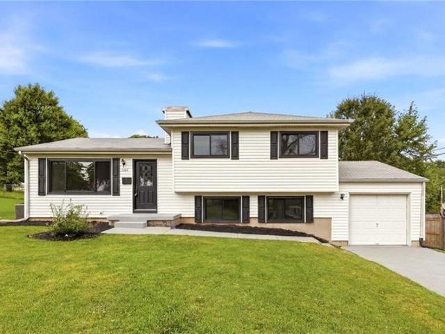 House for sale in Gladstone, Missouri