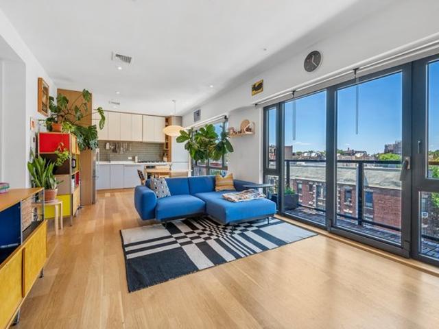 Condo for sale in Arverne, New York