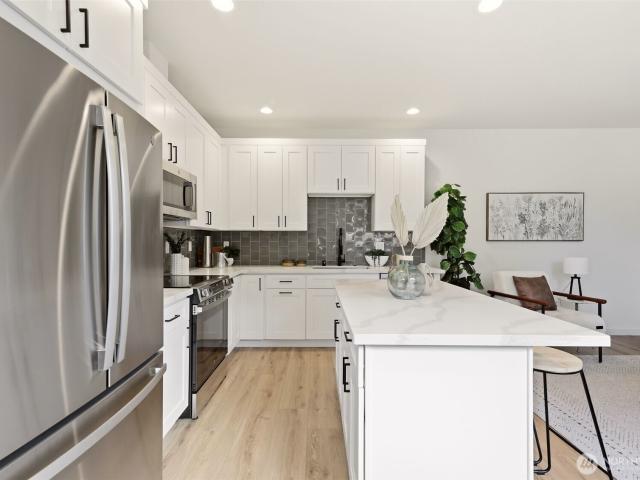 Condo for sale in Everett, Washington