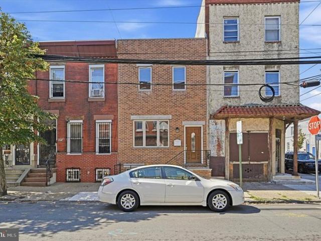 Townhouse for sale in South Philadelphia, Philadelphia