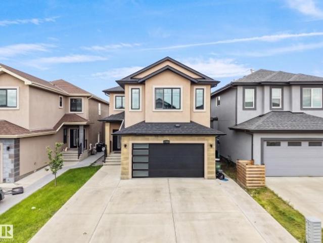 House for sale in Wedgewood, Alberta