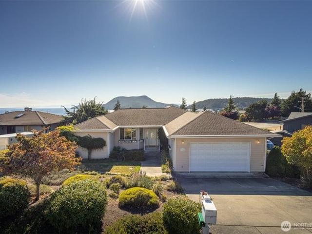 House for sale in Anacortes, Skagit County