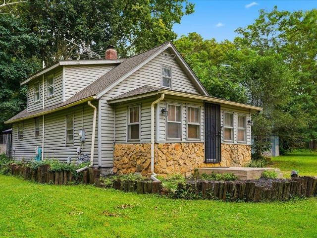 House for sale in Whiteside, Illinois