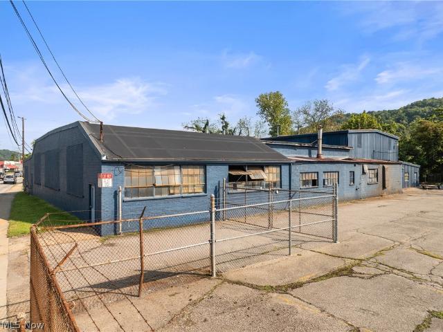 House for sale in Glen Dale, West Virginia