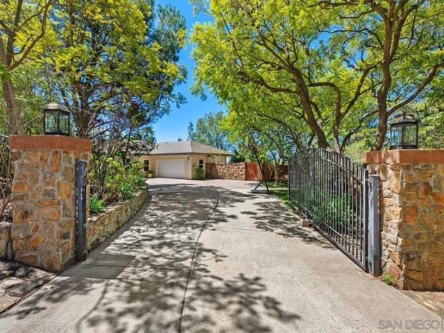 House for sale in Lakeside, California