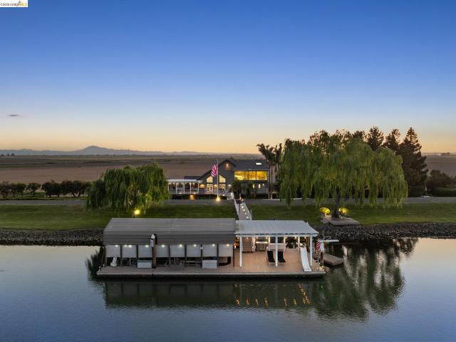 House for sale in Isleton, California