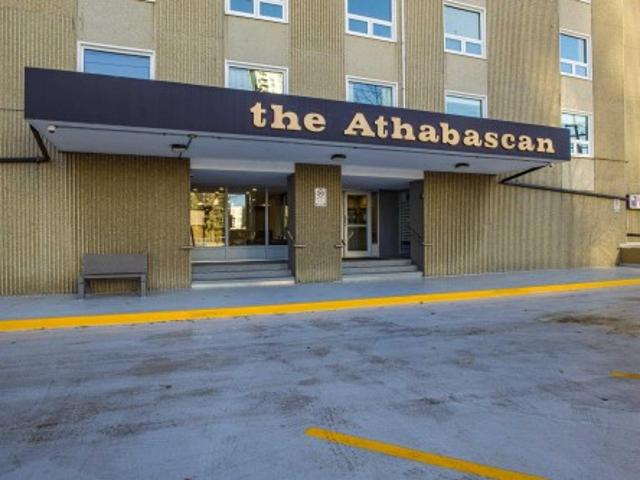 Condo for sale in Wedgewood, Alberta