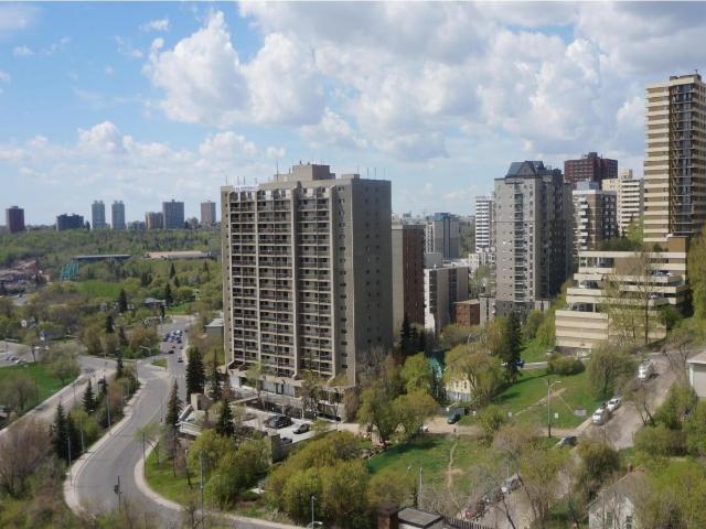 Apartment for sale in Wedgewood, Alberta