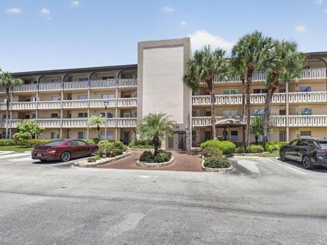 Condo for sale in Coconut Creek, Florida