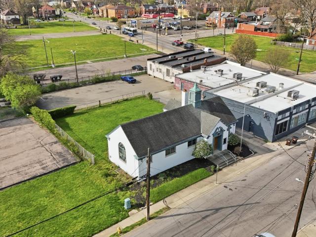 Commercial for sale in Roselawn, Ohio