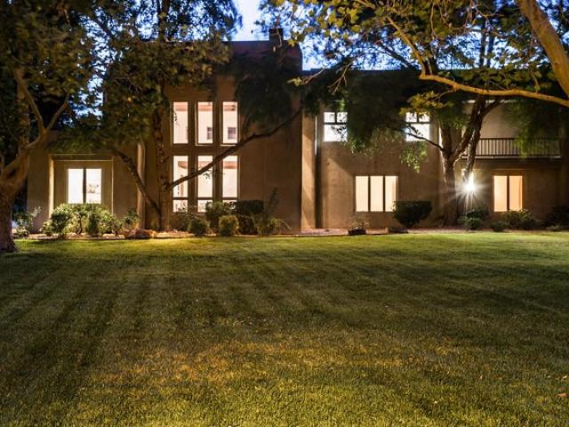 House for sale in New Mexico