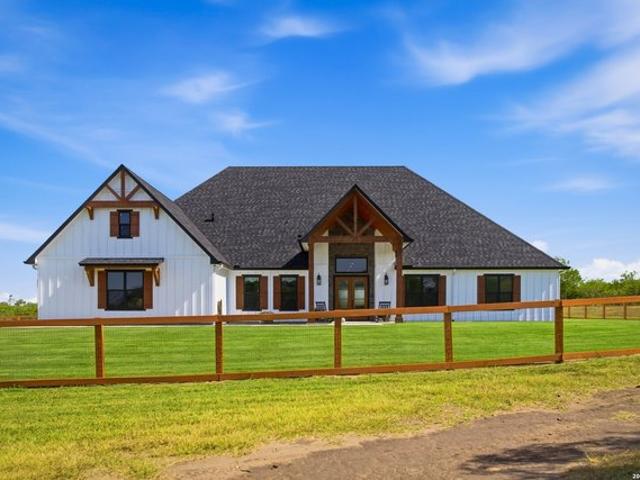 Farm for sale in Runge, Texas