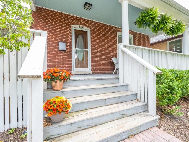 House for sale in Saint Joseph, Michigan