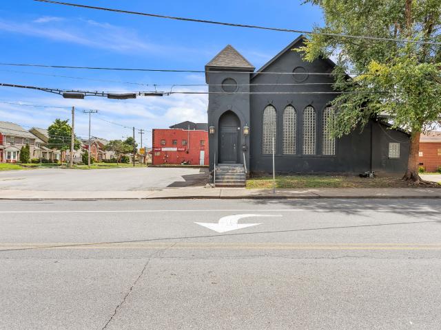Commercial for sale in Tennessee