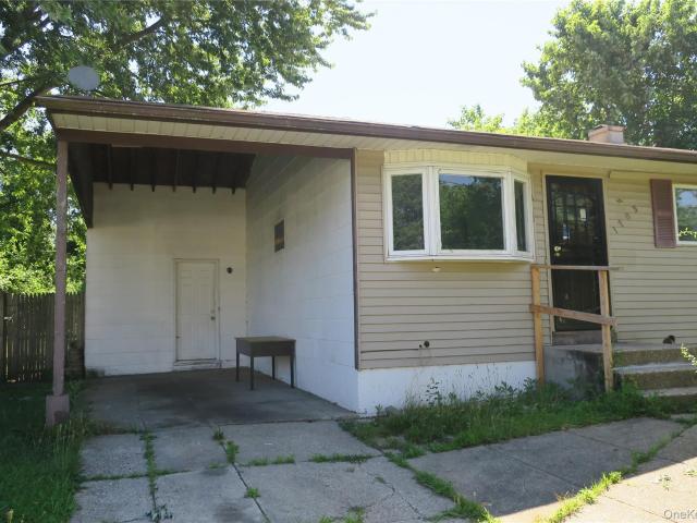 Property for rent in Bohemia, New York