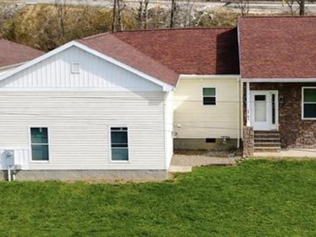 House for sale in Fairmont, West Virginia