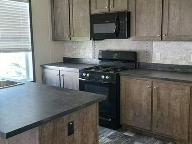 House for sale in Moe Best Mobile Manor Park, Coal Valley