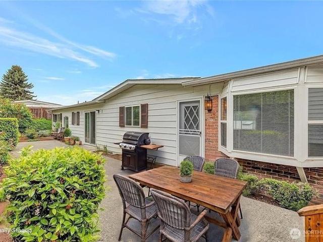 House for sale in Bothell, Washington